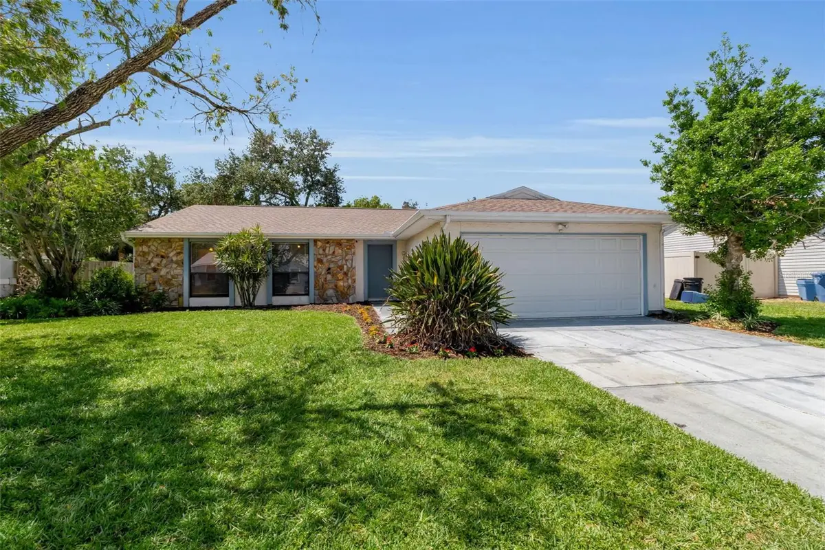 6707 35th Avenue W, Bradenton, FL 34209 - #1