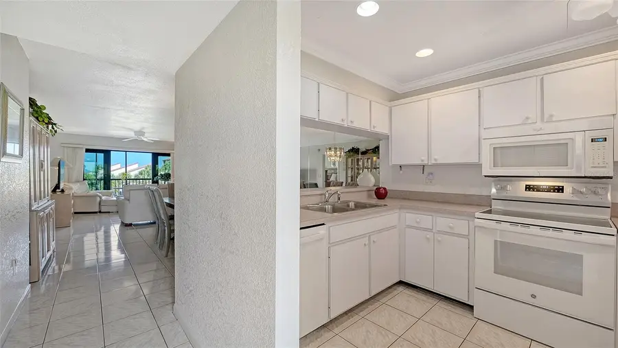 6234 Midnight Pass Road #307, Sarasota, FL 34242 - #3