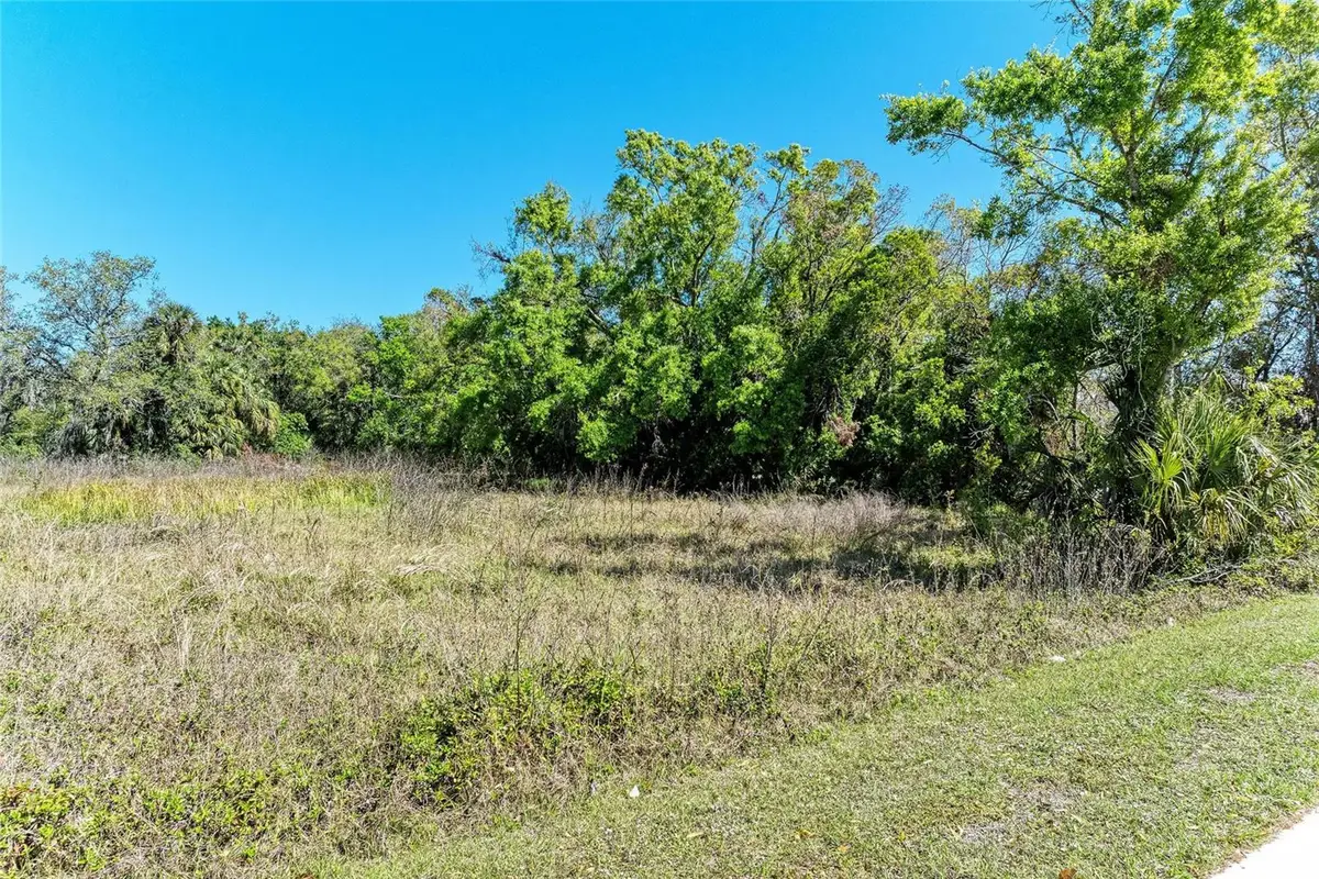 4007 45th Street E, Bradenton, FL 34208 - #1