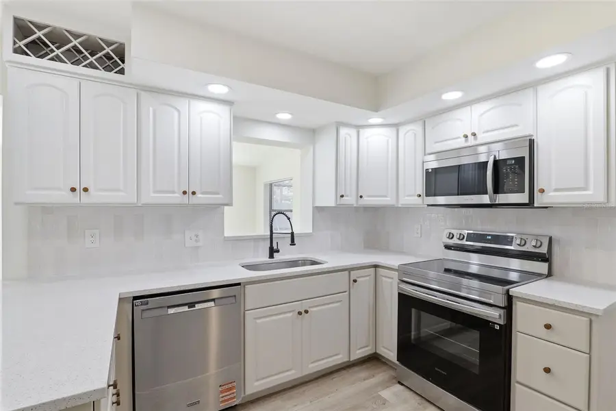 524 Westminster Avenue, Melbourne, FL 32935 - #3