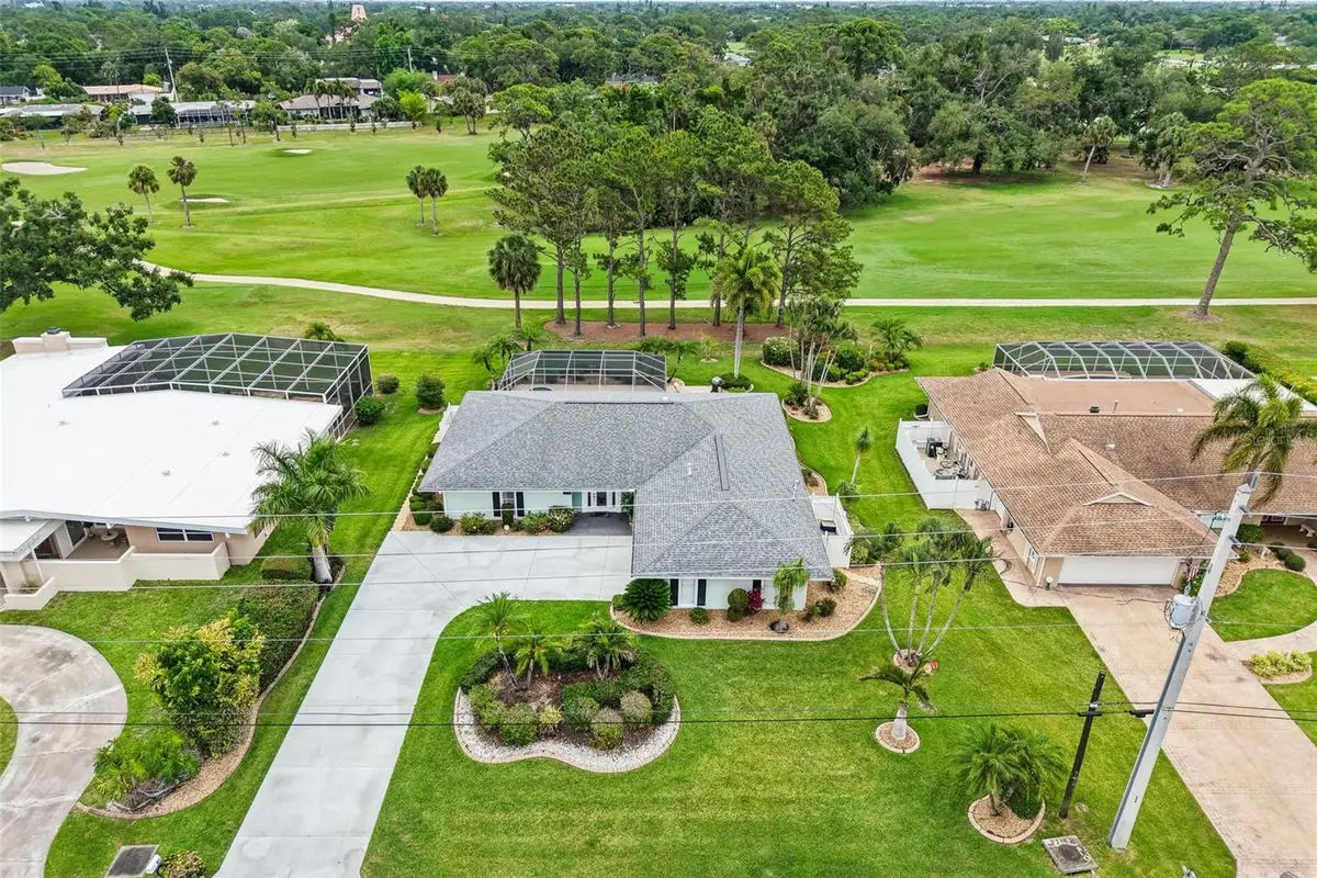530 Magellan Drive, Sarasota, FL 34243 - #1