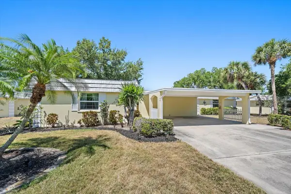 5940 Driftwood Avenue #15, SARASOTA, FL 34231
