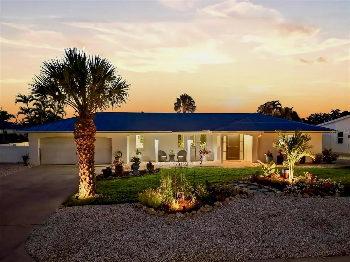 617 Dundee Lane, Holmes Beach, FL 34217 - #1