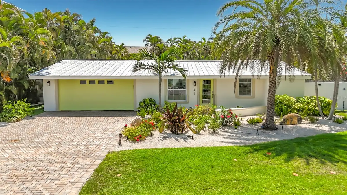 307 68th, Holmes Beach, FL 34217 - #1