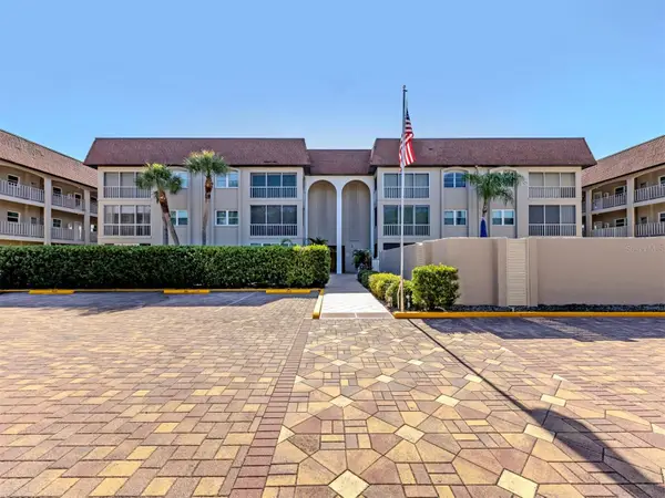 101 Park Boulevard S #106, VENICE, FL 34285