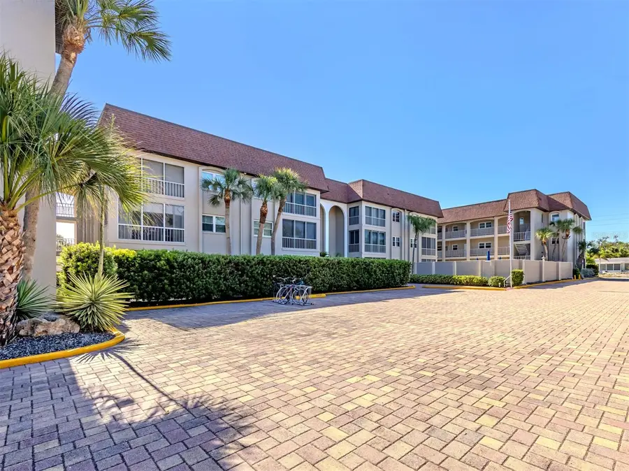 101 Park Boulevard S #106, Venice, FL 34285 - #2