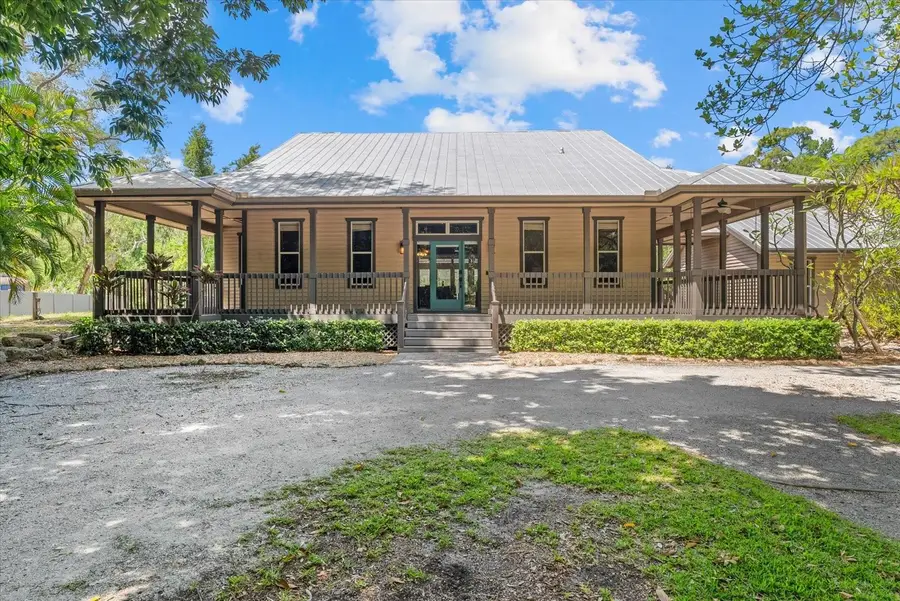 1165 Vereda Verde, Sarasota, FL 34232 - #2