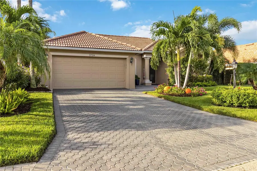 3724 71st Terrace E, Sarasota, FL 34243 - #2