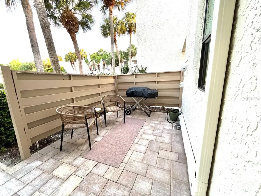 335 Springdale Drive, Bradenton, FL 34210 - #2