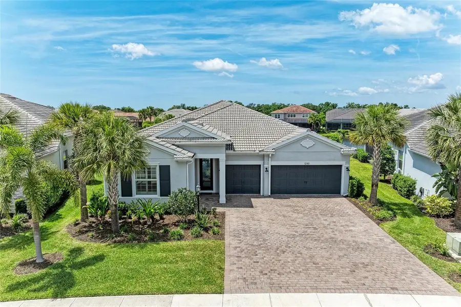 12151 Cranston Way, Lakewood Ranch, FL 34211 - #2