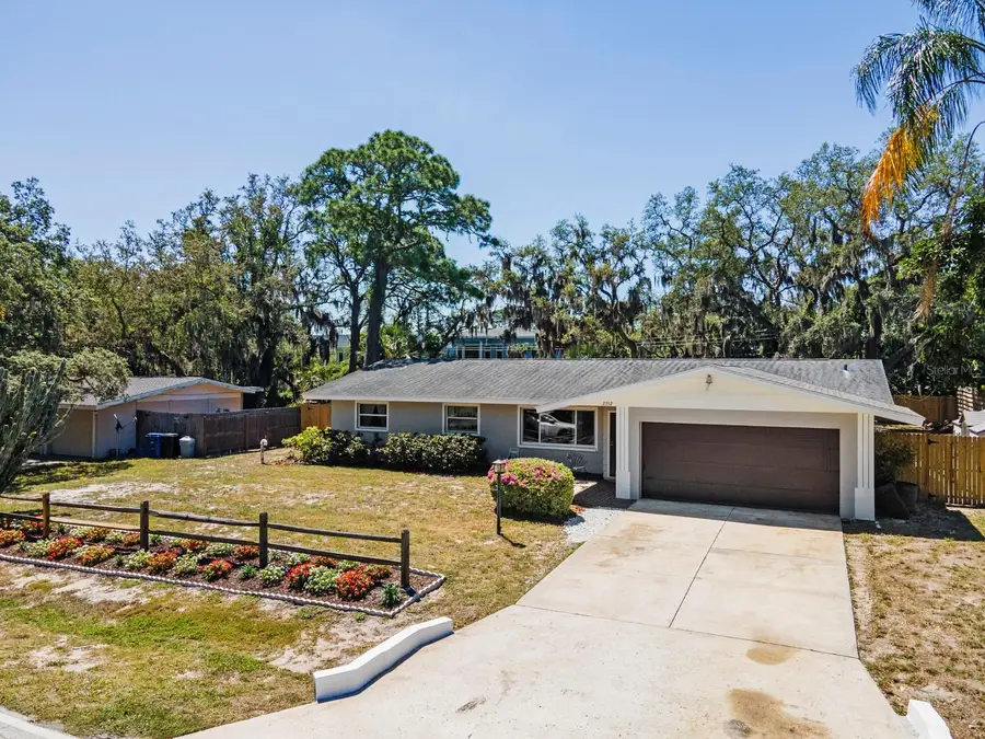 2352 Palm Terrace, Sarasota, FL 34231 - #3