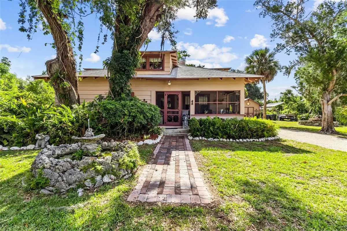 117 Tucker Avenue, Sarasota, FL 34232 - #1