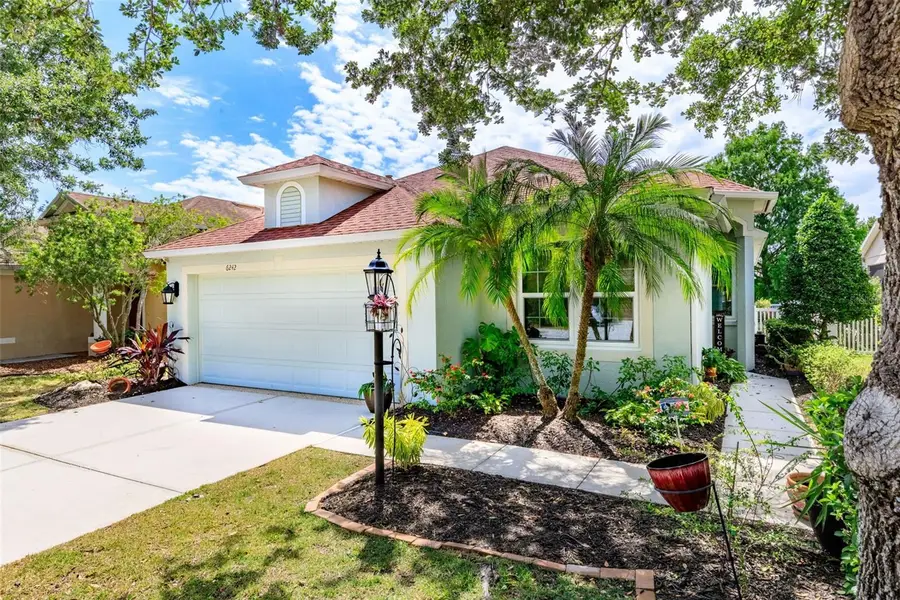 6242 Blue Runner Court, Lakewood Ranch, FL 34202 - #2