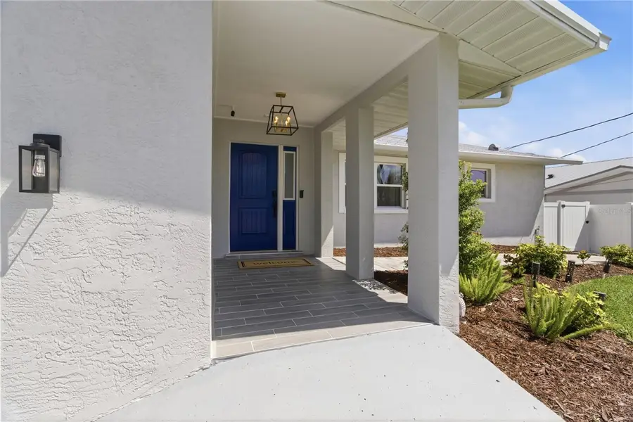4219 2nd Avenue Ne, Bradenton, FL 34208 - #2