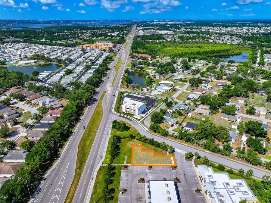 10030 Us Highway 301 N, Parrish, FL 34219 - #2
