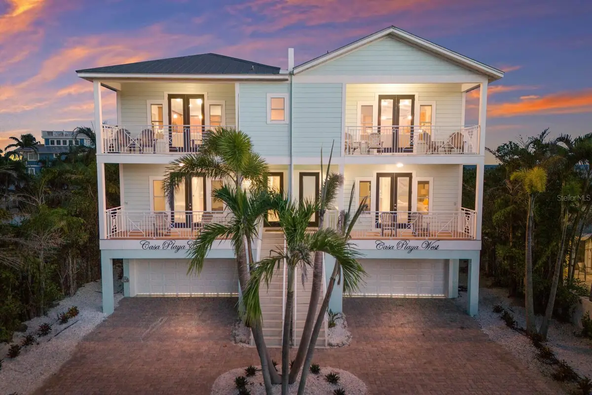 105 4th Street S, Bradenton Beach, FL 34217 - #1