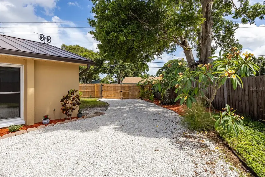 12481 Regency Avenue, Seminole, FL 33772 - #3