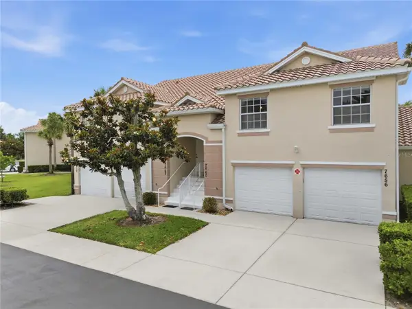 7660 Sweetbay Circle, BRADENTON, FL 34203