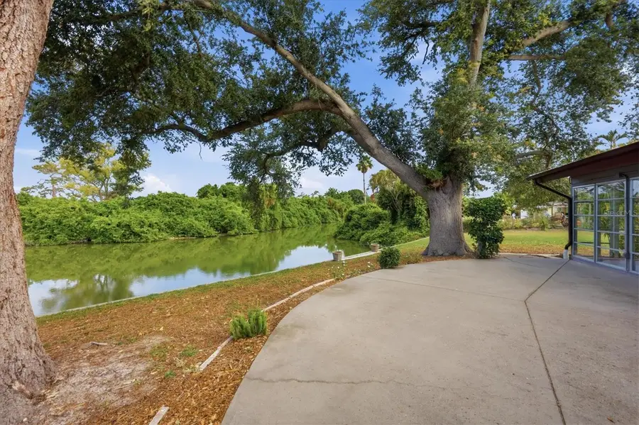 425 Driftwood Road, Venice, FL 34293 - #3