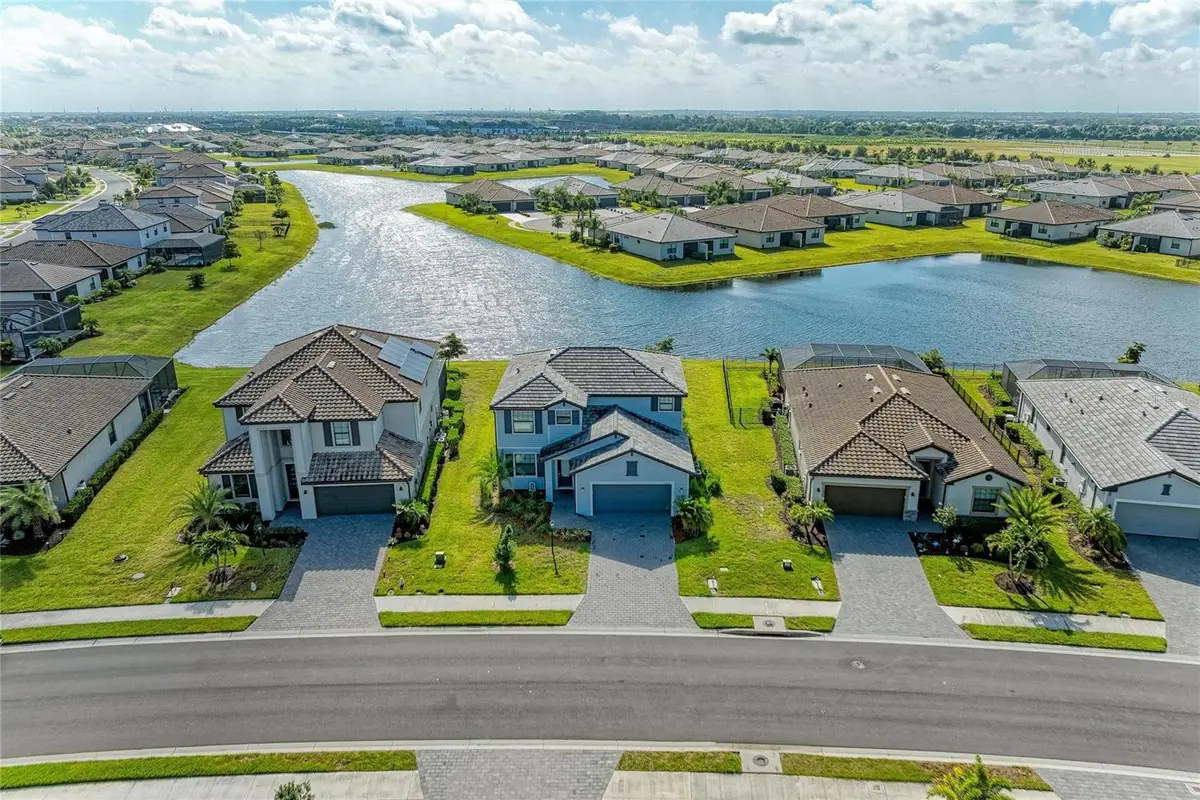 5325 Coral Reef Way, Bradenton, FL 34211 - #1