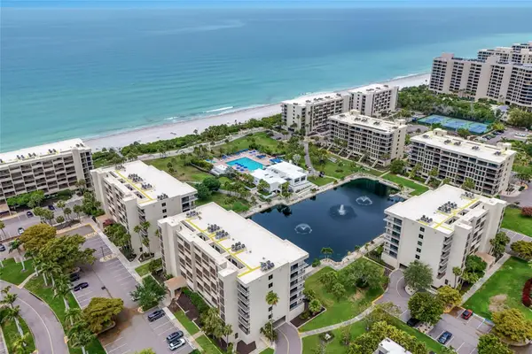 1095 Gulf Of Mexico Drive #102, LONGBOAT KEY, FL 34228