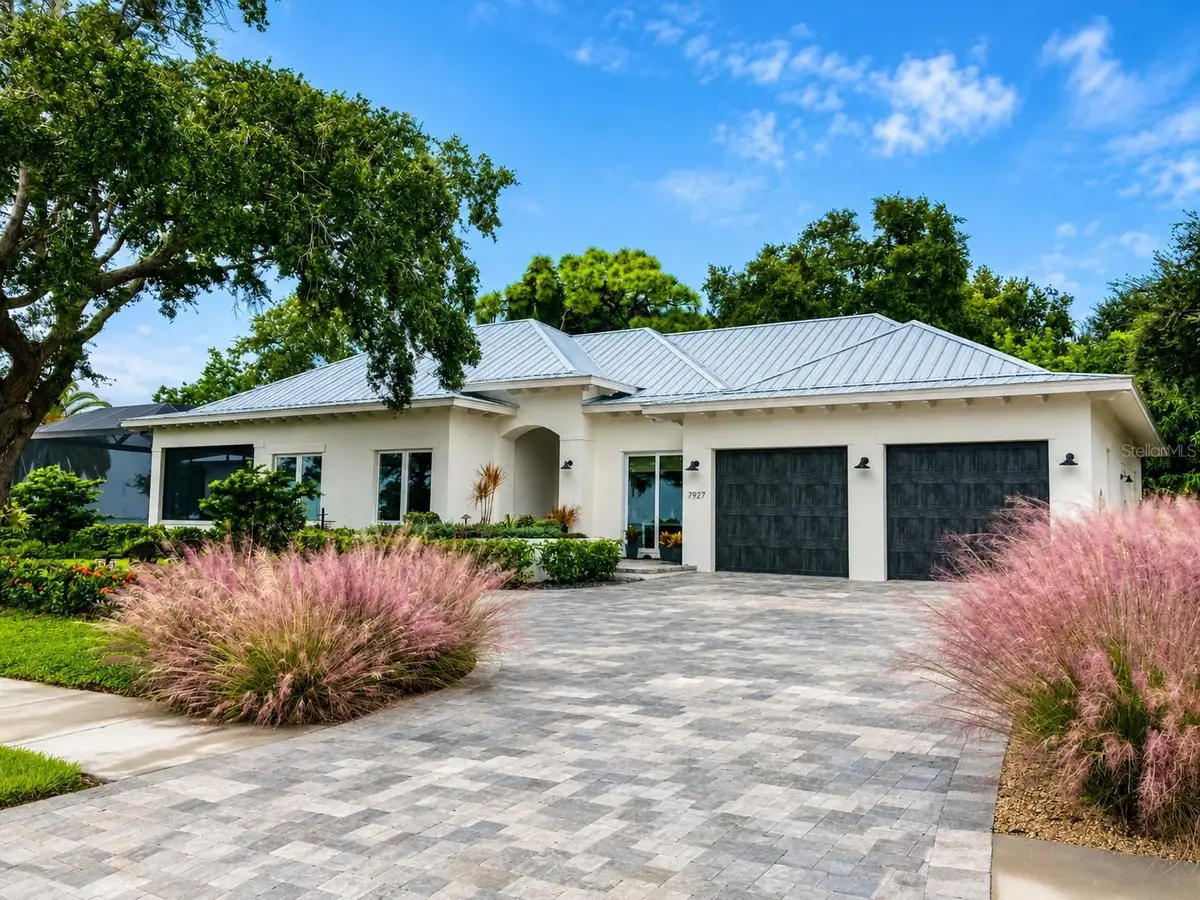 7927 Longbay Blvd Boulevard, Sarasota, FL 34243 - #1
