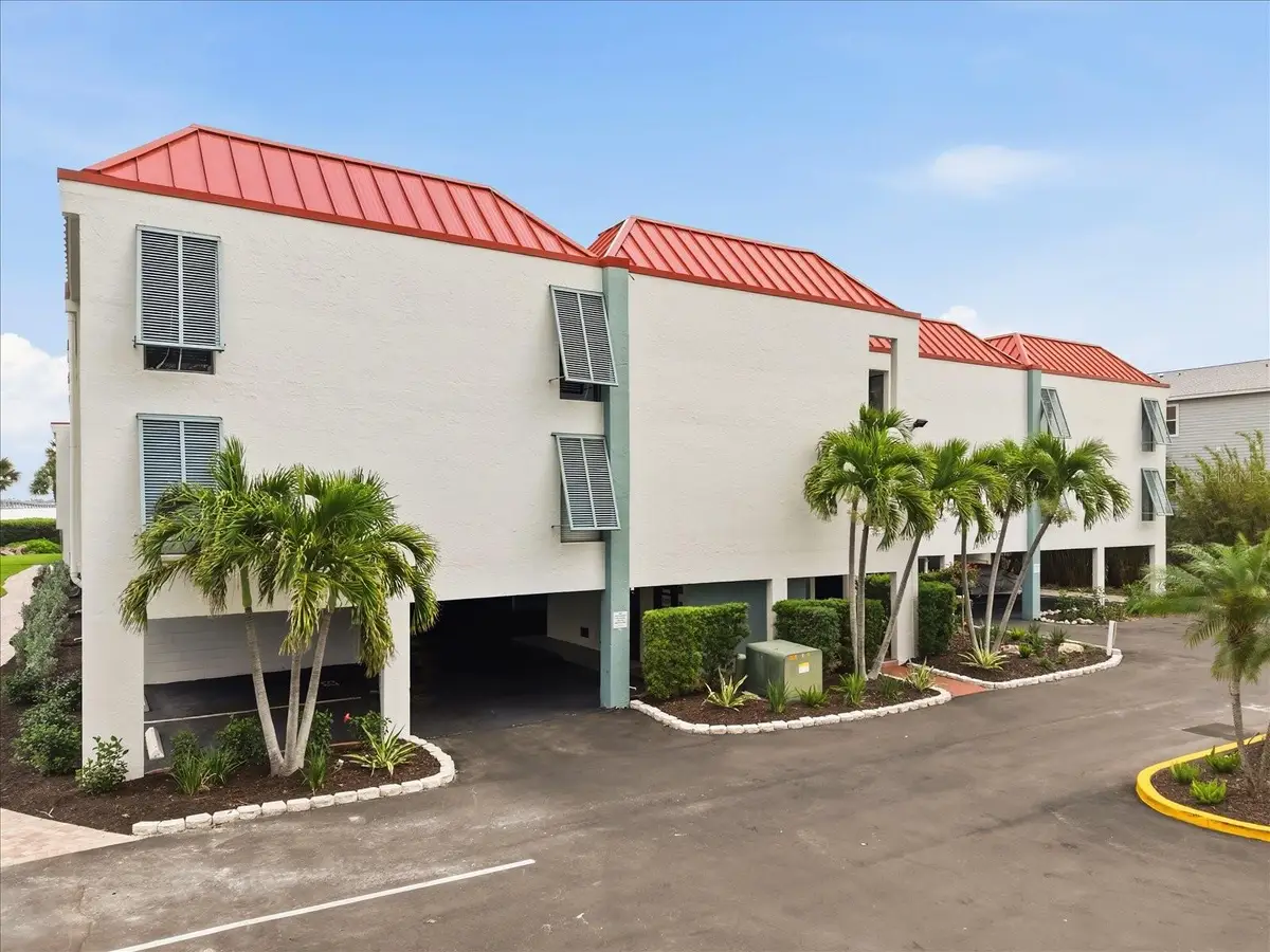3705 E Bay Drive #117, Holmes Beach, FL 34217 - #1