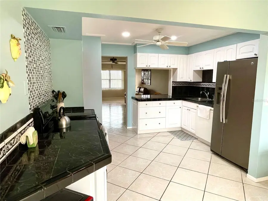 305 30th Avenue W #A307, Bradenton, FL 34205 - #2