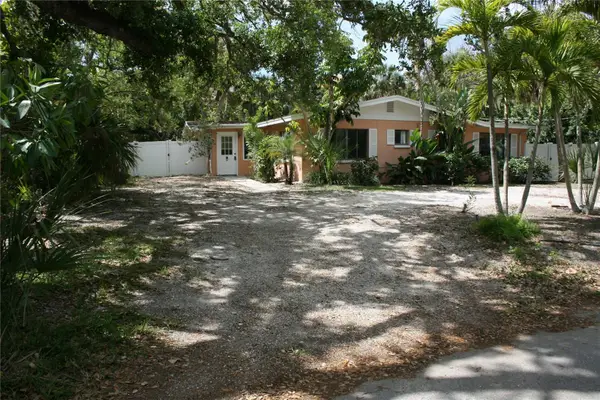 144 Garden Lane, SARASOTA, FL 34242
