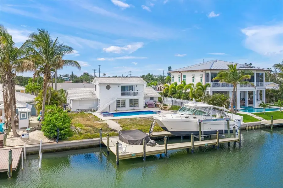 512 67th Street, Holmes Beach, FL 34217 - #2