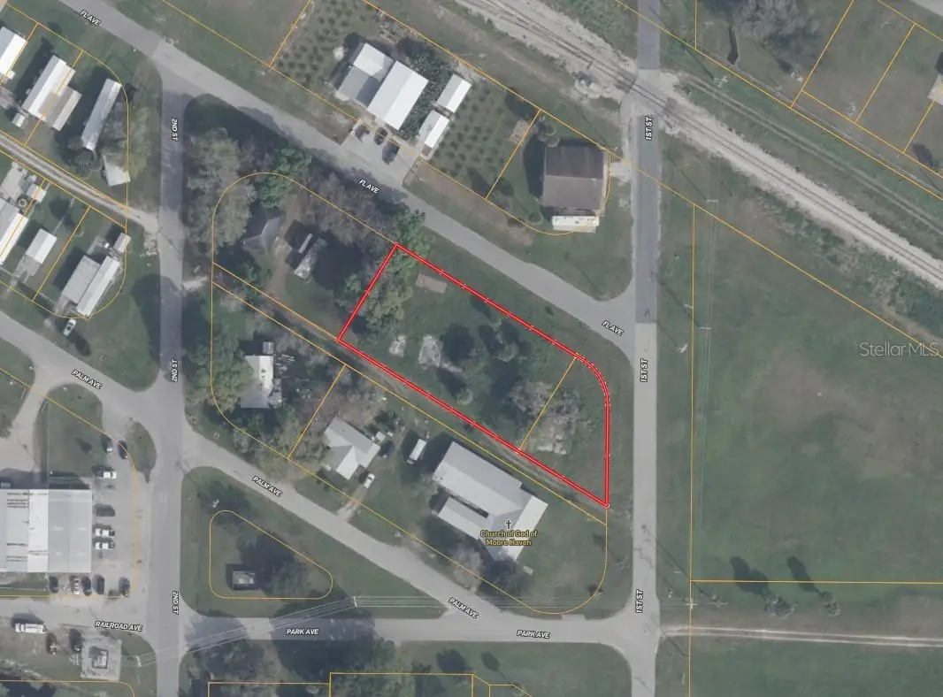 114 Florida Avenue Nw, Moore Haven, FL 33471 - #1