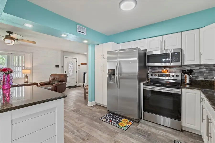 15437 Bedford Circle W, Clearwater, FL 33764 - #3