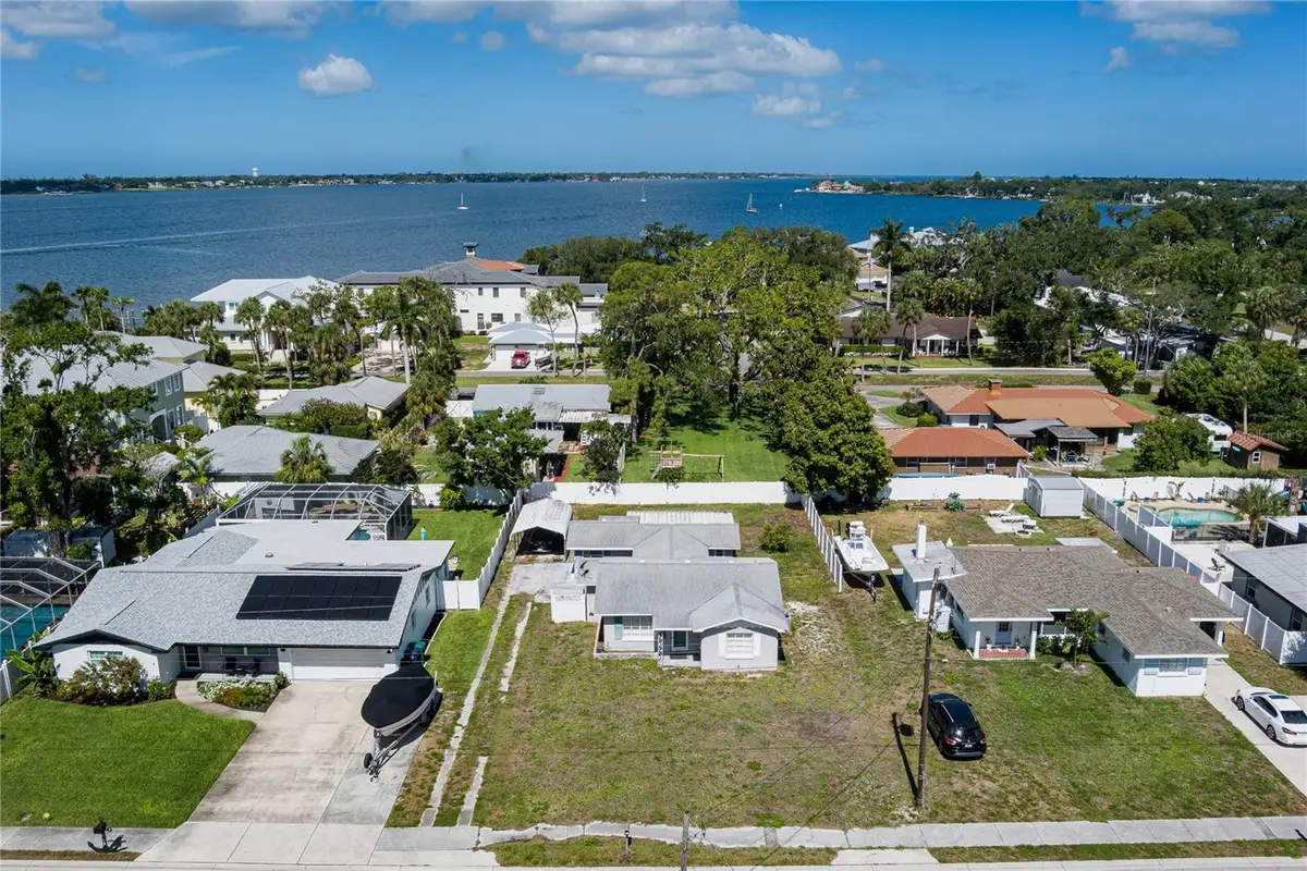 415 20th Avenue W, Palmetto, FL 34221 - #1