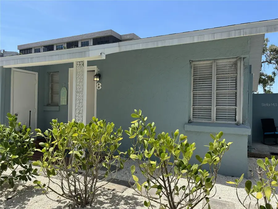 170 Roosevelt Drive #8, Sarasota, FL 34236 - #3