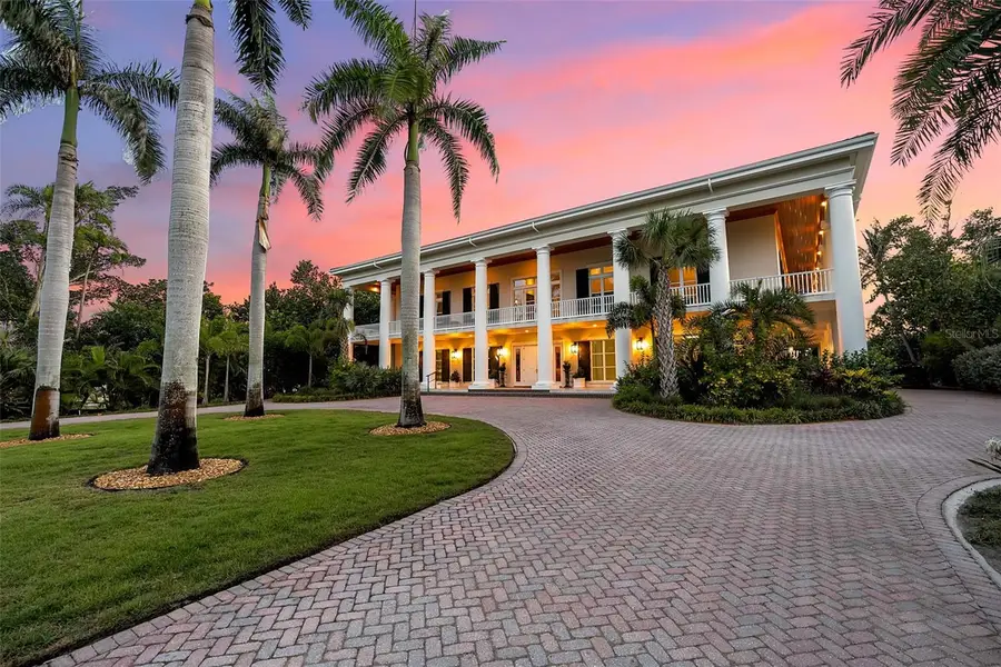 8132 Sanderling Road, Sarasota, FL 34242 - #2