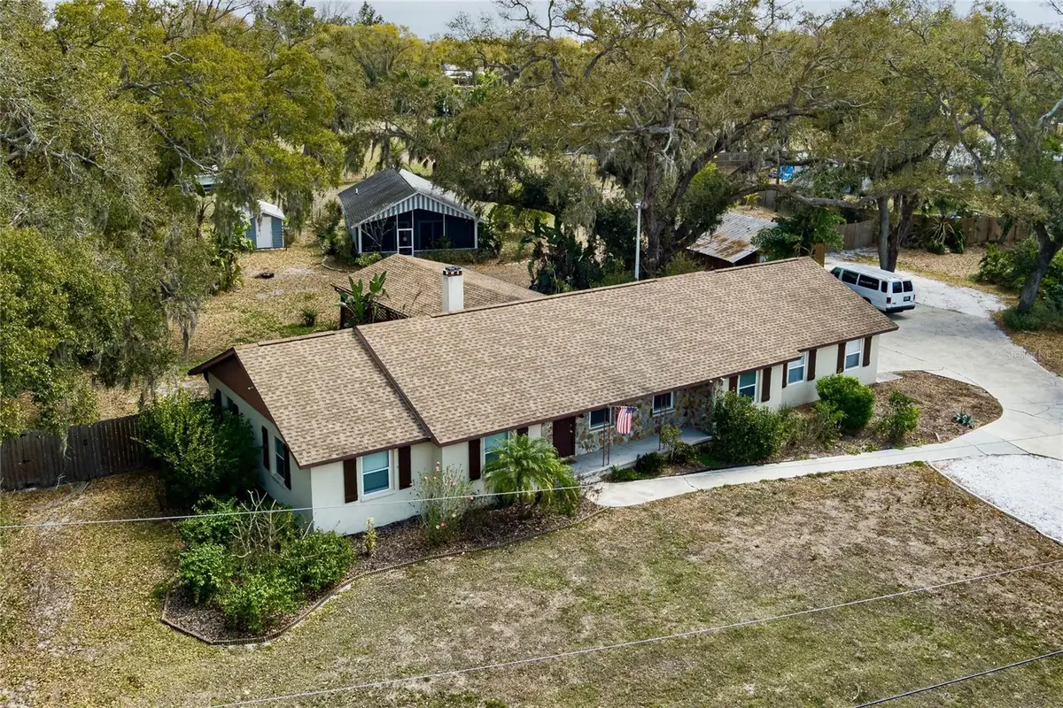 6211 30th Avenue E, Palmetto, FL 34221 - #1