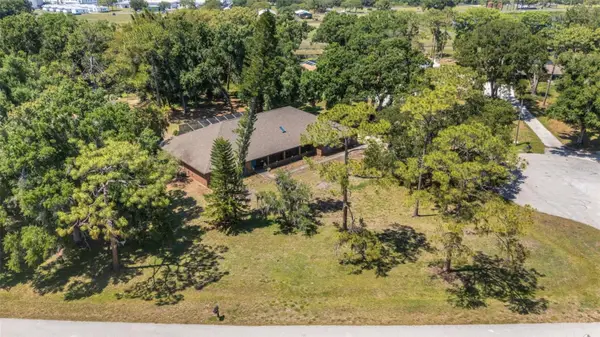 10604 Forest Run Drive, BRADENTON, FL 34211