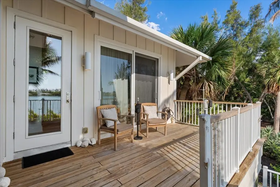 7143 La Lenaire Drive, Longboat Key, FL 34228 - #3