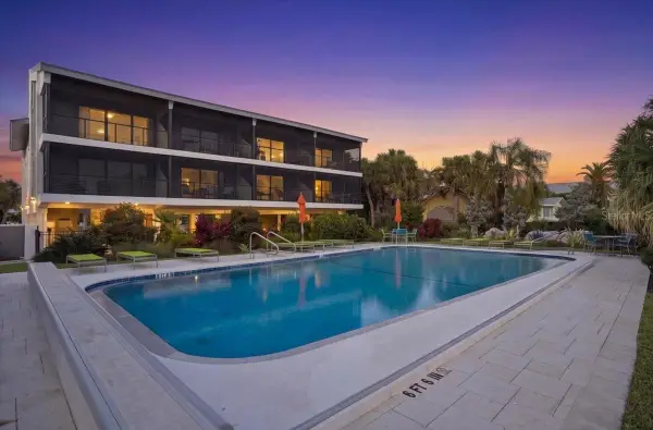 6804 Gulf Drive #6804, HOLMES BEACH, FL 34217