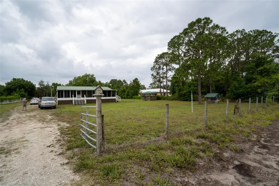 1809 E Holiday Drive, Lorida, FL 33857 - #3