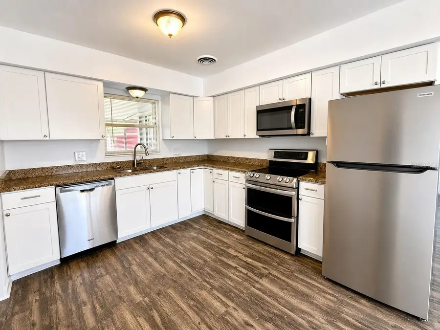 4008 24th Street W, Bradenton, FL 34205 - #2