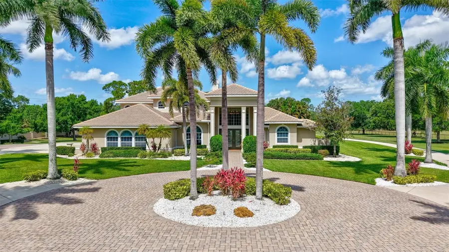 1045 Fox Creek Drive, Sarasota, FL 34240 - #2