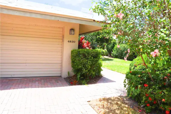 4820 Kestral Park Circle #18, SARASOTA, FL 34231