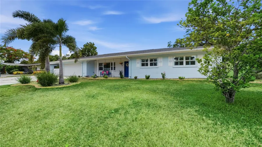 2561 Sunnyside Street, Sarasota, FL 34239 - #2