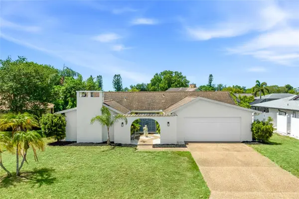 5710 Doral Court, SARASOTA, FL 34238