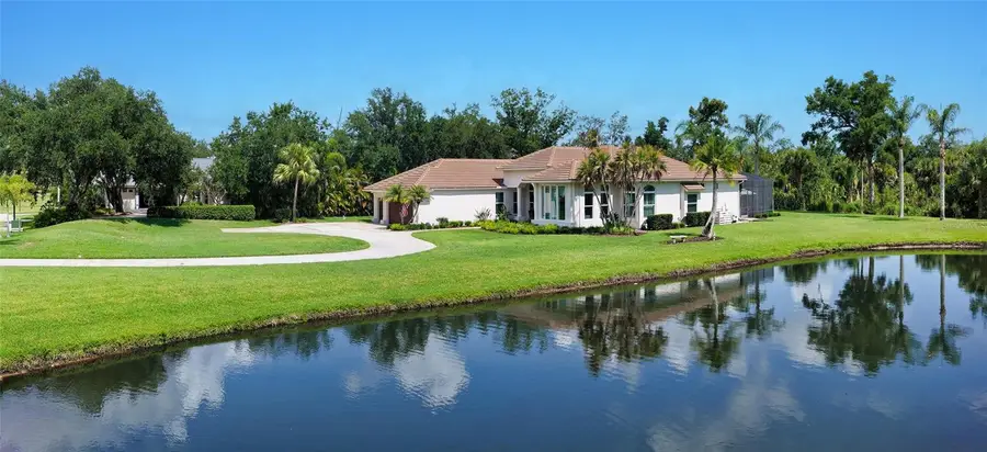 10010 Clubhouse Drive, Lakewood Ranch, FL 34202 - #2