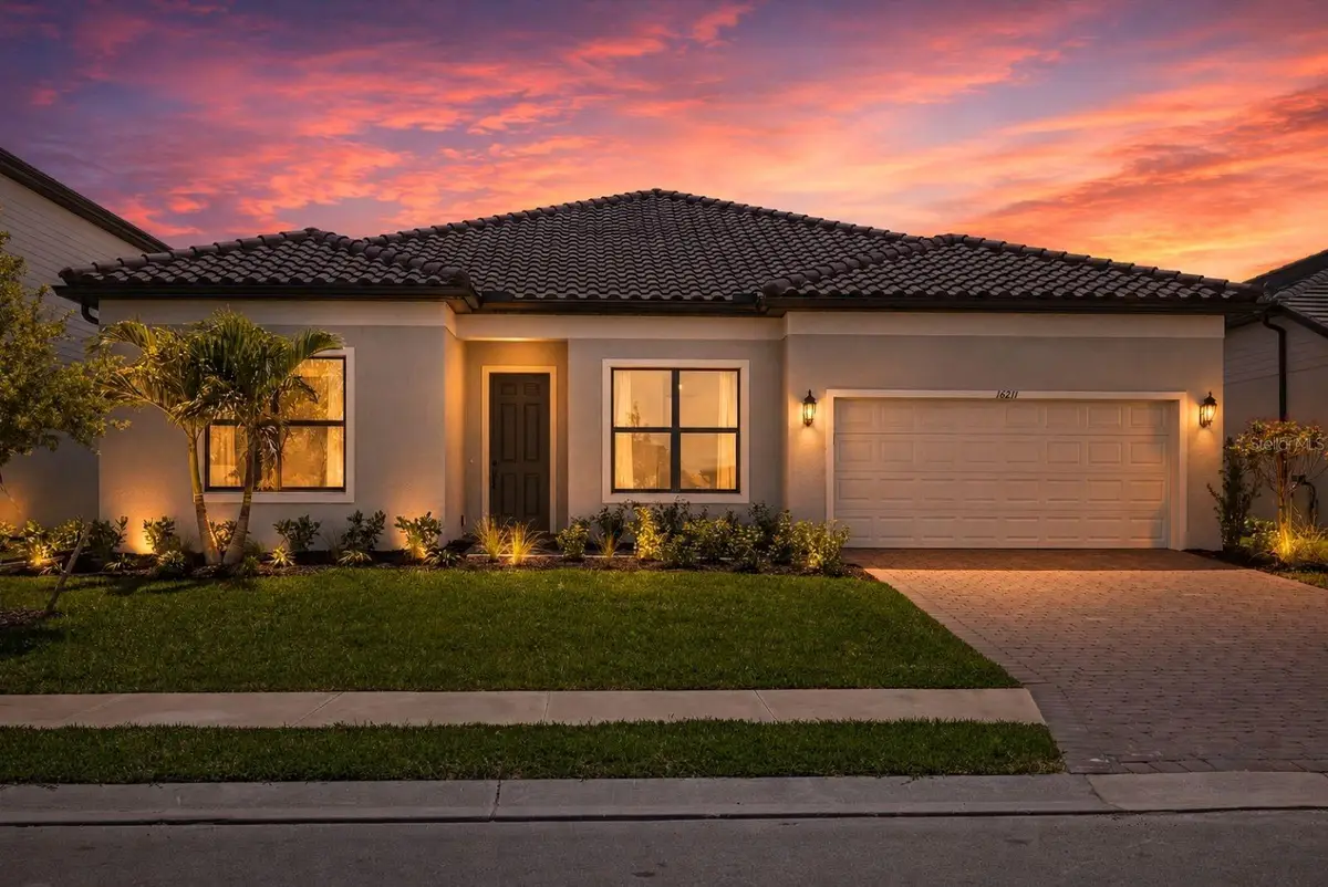 16211 Hidden Oak Loop, Lakewood Ranch, FL 34211 - #1