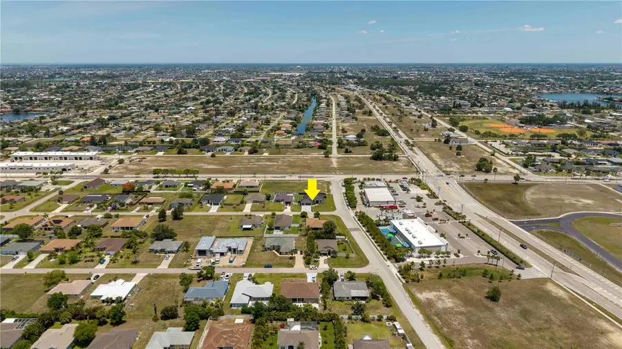 819 SW 16th Terrace, Cape Coral, FL 33991 - #3