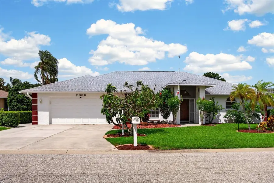 5836 Helen Way, Sarasota, FL 34243 - #2