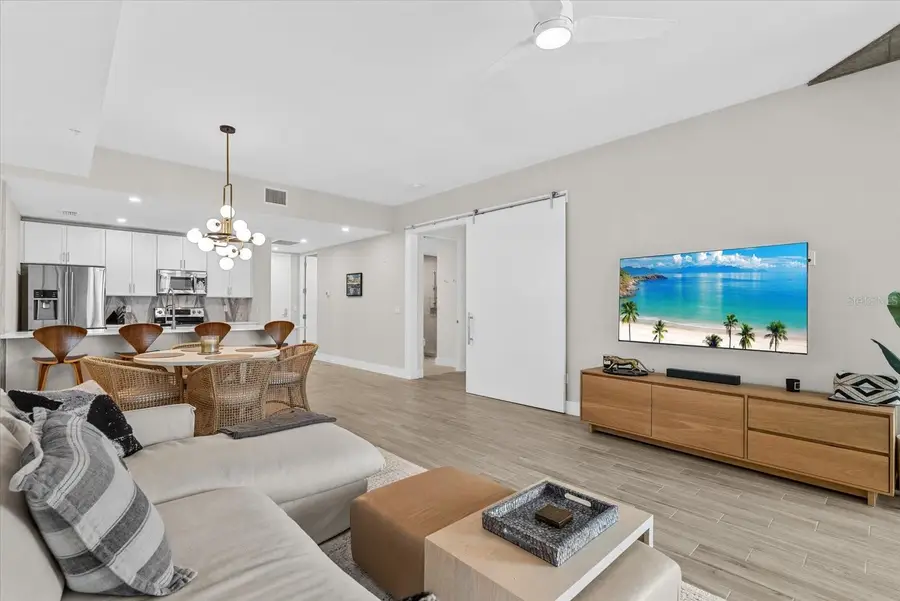 332 Cocoanut Avenue #302, Sarasota, FL 34236 - #3